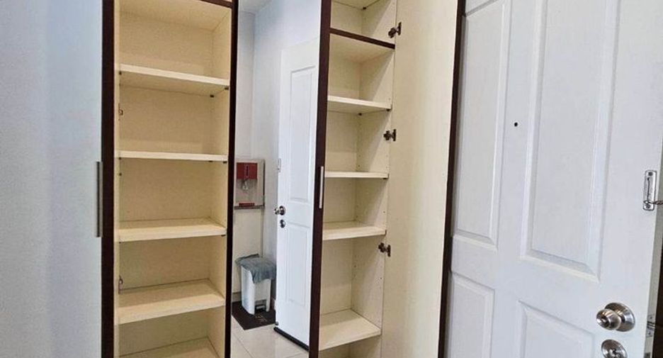Wohnung zum Kauf mit 1 Zimmer in Sathon, Bangkok