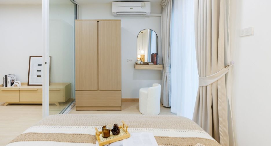 For sale studio condo in Phra Khanong, Bangkok