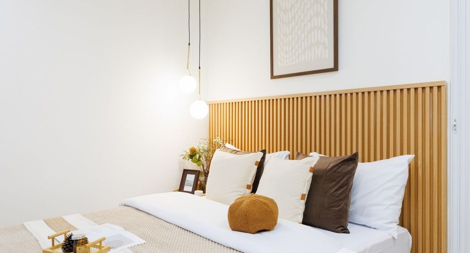 For sale studio condo in Phra Khanong, Bangkok
