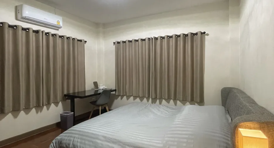 For sale and for rent 4 bedrooms house in San Sai, Chiang Mai