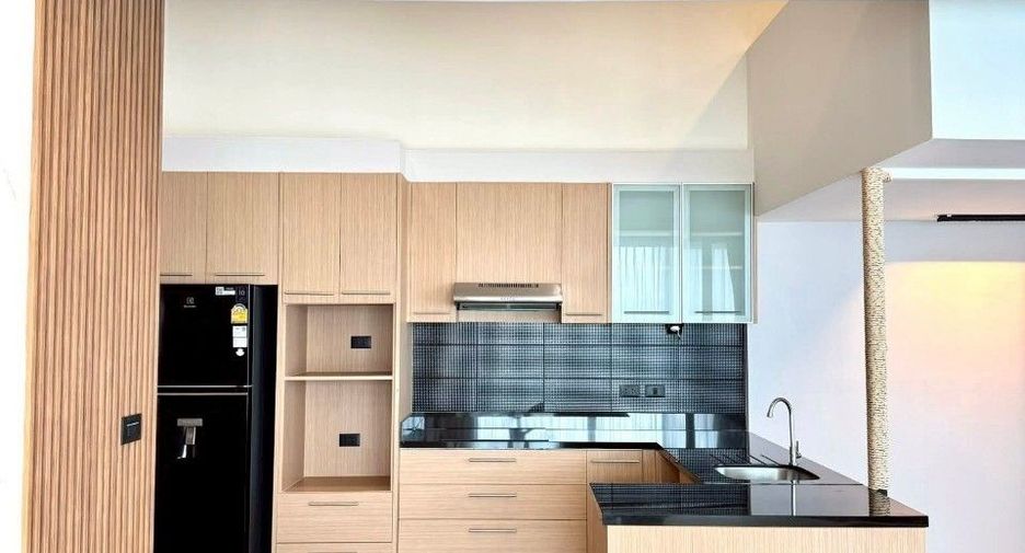 For sale そして for rent 2 ベッドルーム condo in Bang Lamung, Chonburi