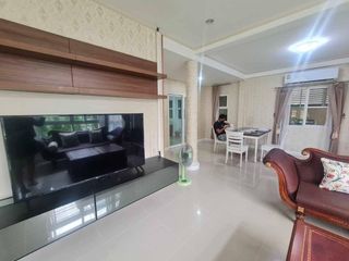 À louer 4 chambres maison à Mueang Chiang Mai, Chiang Mai