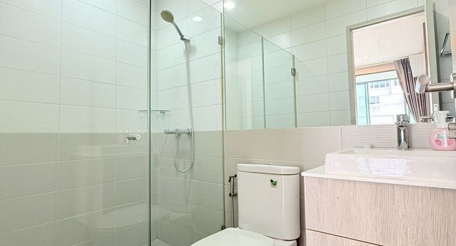 For sale and for rent 2 bedrooms condo in Bang Rak, Bangkok