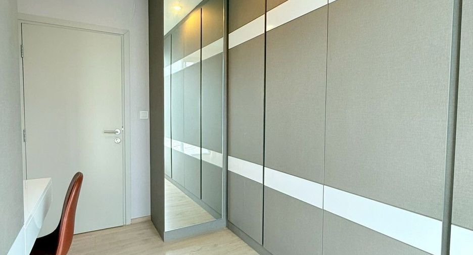 For sale and for rent 2 bedrooms condo in Bang Rak, Bangkok