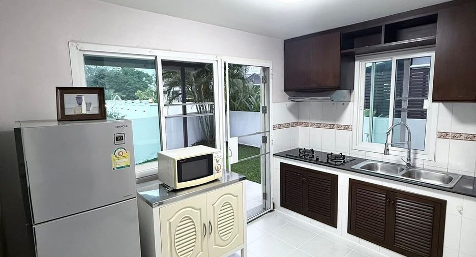 Haus zur Miete mit 3 Zimmer in San Sai, Chiang Mai