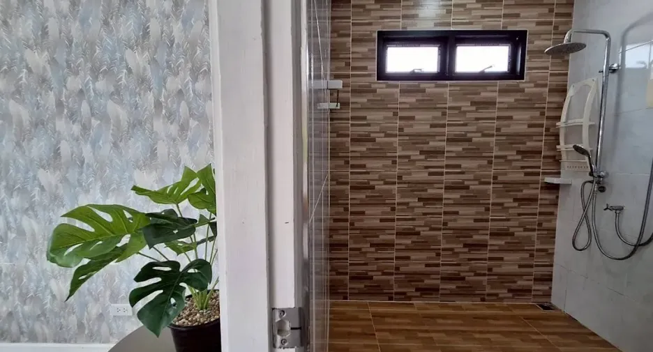 For rent 4 bedrooms house in Hua Hin, Prachuap Khiri Khan