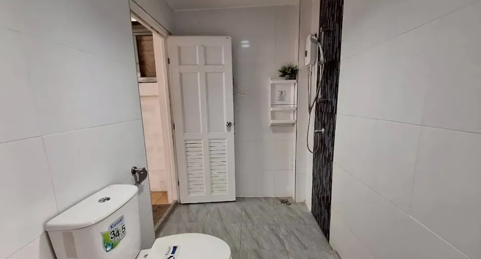 For rent 4 bedrooms house in Hua Hin, Prachuap Khiri Khan