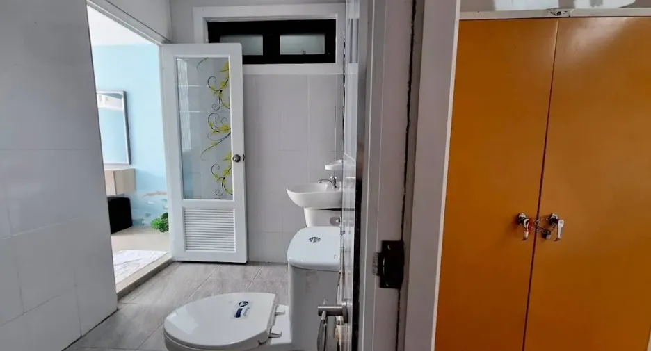 For rent 4 bedrooms house in Hua Hin, Prachuap Khiri Khan