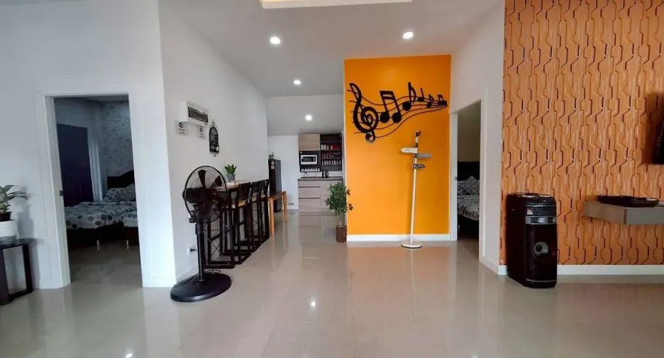 For rent 4 bedrooms house in Hua Hin, Prachuap Khiri Khan