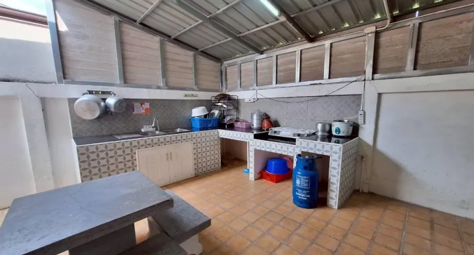 For rent 4 bedrooms house in Hua Hin, Prachuap Khiri Khan