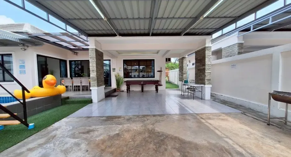 For rent 4 bedrooms house in Hua Hin, Prachuap Khiri Khan
