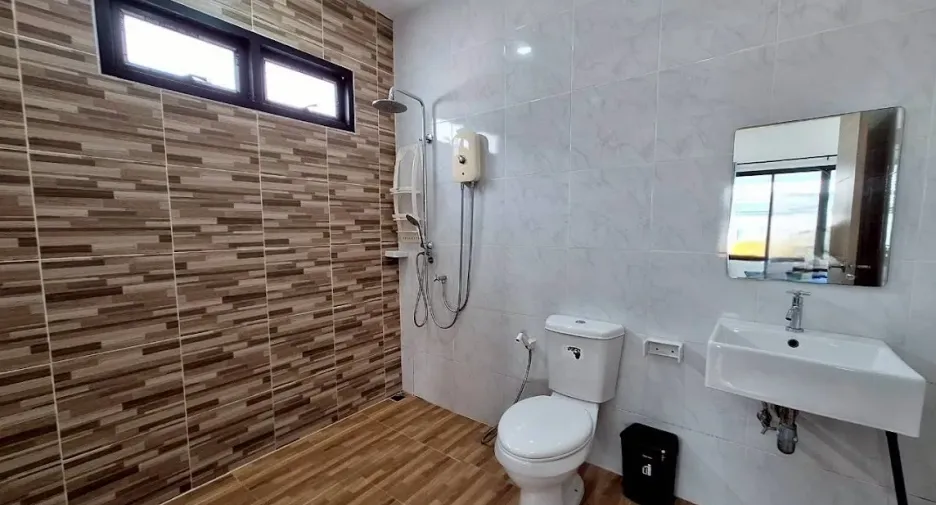 For rent 4 bedrooms house in Hua Hin, Prachuap Khiri Khan