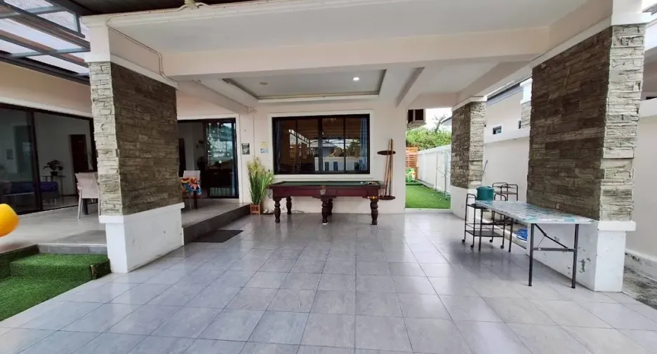 For rent 4 bedrooms house in Hua Hin, Prachuap Khiri Khan
