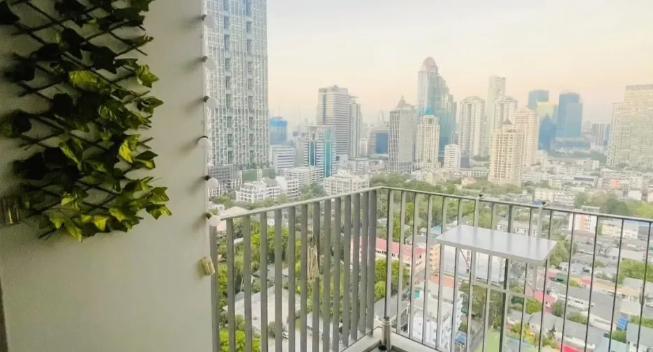 For sale and for rent 2 bedrooms condo in Sathon, Bangkok