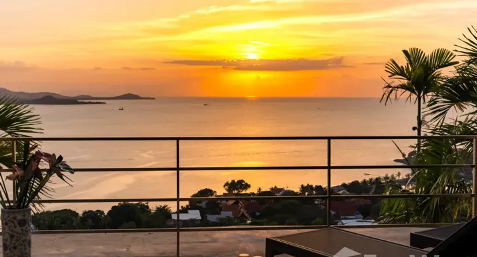 For sale 3 bedrooms apartment in Ko Samui, Surat Thani