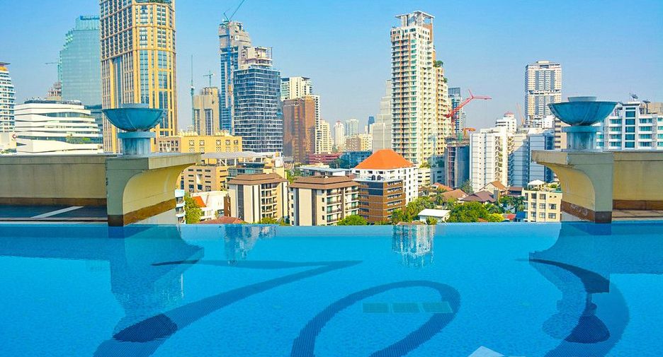 For sale 2 bedrooms condo in Khlong Toei, Bangkok