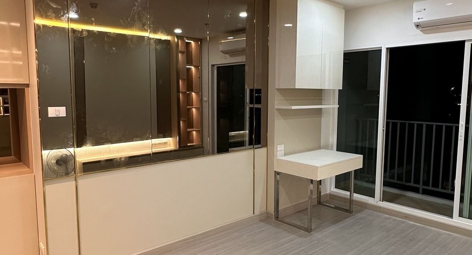For sale 2 bedrooms condo in Bangkok Noi, Bangkok