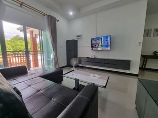 À louer 2 chambres maison à Bang Lamung, Chonburi