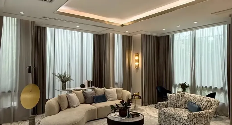 For sale 5 bedrooms house in Saphan Sung, Bangkok