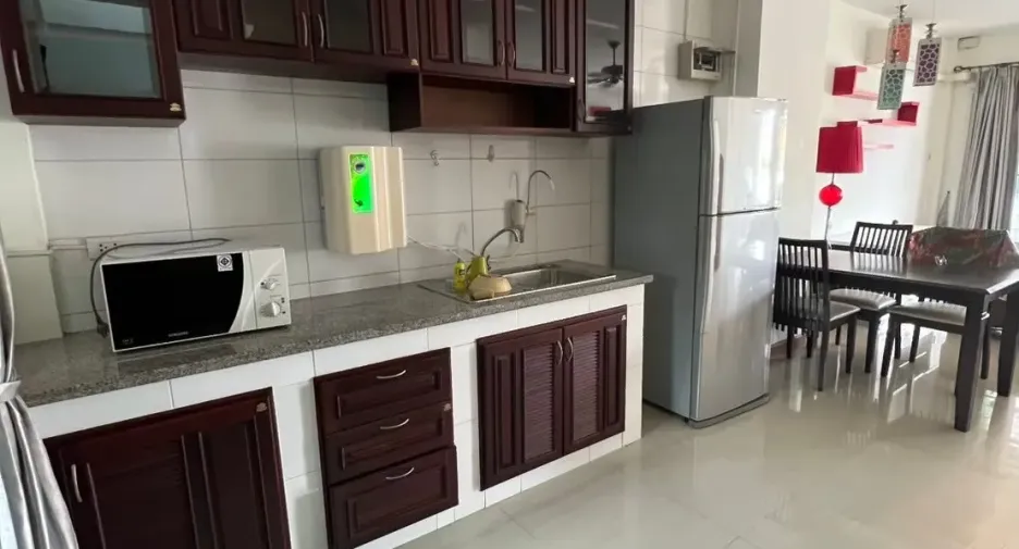 For sale and for rent 2 bedrooms townhouse in Hua Hin, Prachuap Khiri Khan