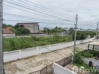 出售 和 出租 2 卧室 联排别墅 在 华欣, 班武里府