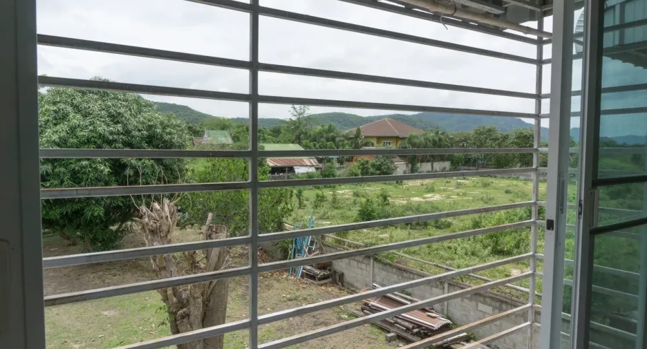 For sale and for rent 2 bedrooms townhouse in Hua Hin, Prachuap Khiri Khan