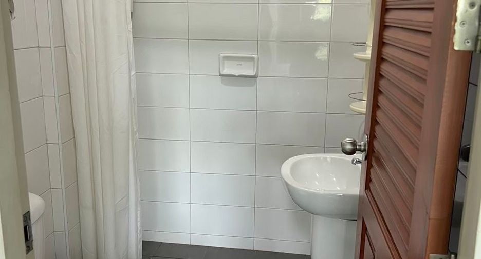 For sale and for rent 2 bedrooms townhouse in Hua Hin, Prachuap Khiri Khan