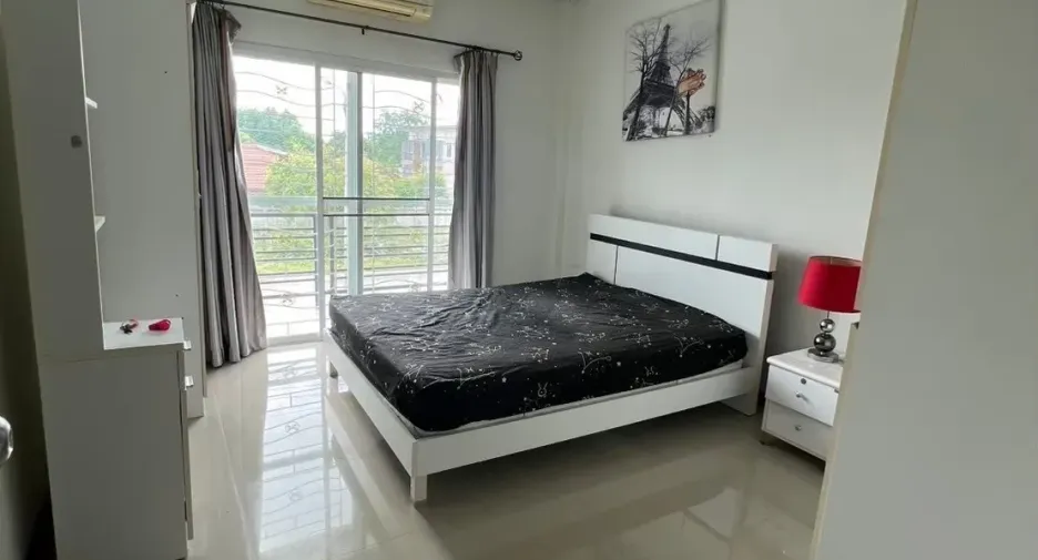 For sale and for rent 2 bedrooms townhouse in Hua Hin, Prachuap Khiri Khan