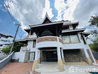 Villa zum Kauf mit 4 Zimmer in Ko Samui, Surat Thani
