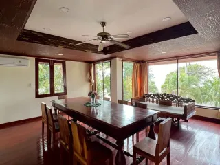 Villa zum Kauf mit 4 Zimmer in Ko Samui, Surat Thani