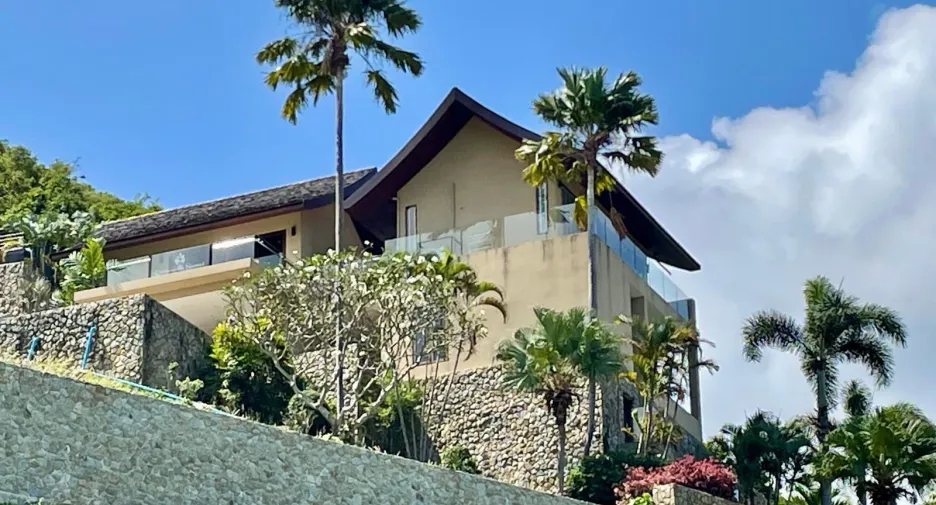For sale and for rent 4 bedrooms villa in Ko Samui, Surat Thani