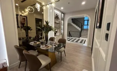 For sale 2 bedrooms condo in Thon Buri, Bangkok
