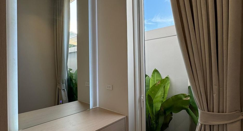 For rent 3 bedrooms villa in Mueang Phuket, Phuket