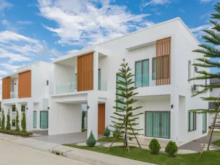 Casa en venta de 3 habitaciones en San Kamphaeng, Chiang Mai