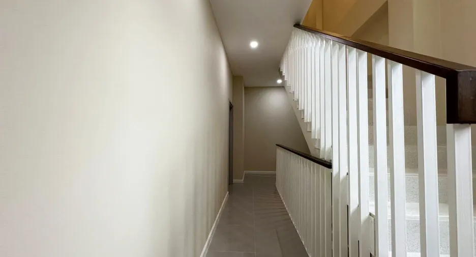 Reihenhaus zum Kauf mit 5 Zimmer in Mueang Chiang Mai, Chiang Mai