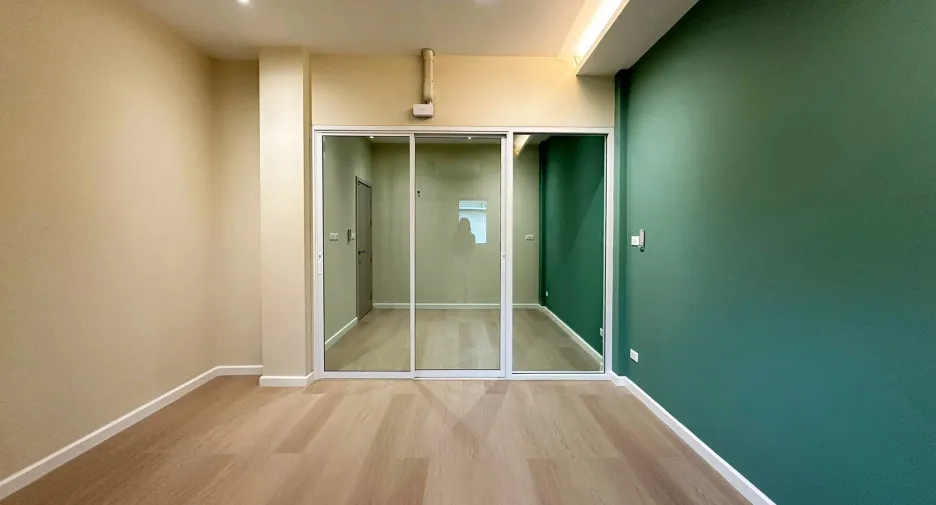 Reihenhaus zum Kauf mit 5 Zimmer in Mueang Chiang Mai, Chiang Mai