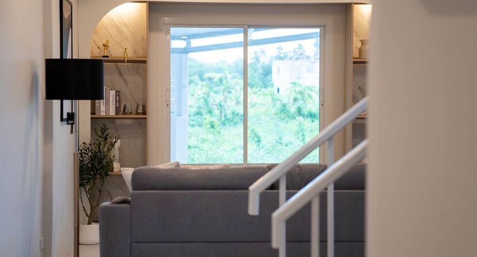 Reihenhaus zum Kauf mit 3 Zimmer in Mueang Chiang Mai, Chiang Mai