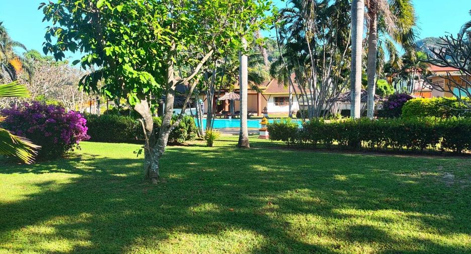 For sale 9 bedrooms house in Pran Buri, Prachuap Khiri Khan