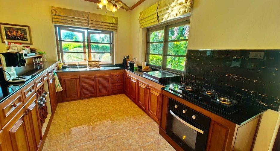 For sale 9 bedrooms house in Pran Buri, Prachuap Khiri Khan