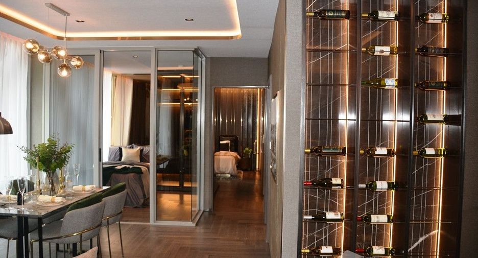 For sale 2 bedrooms condo in Watthana, Bangkok