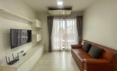 Condo en alquiler de 1 habitaciones en Bang Na, Bangkok