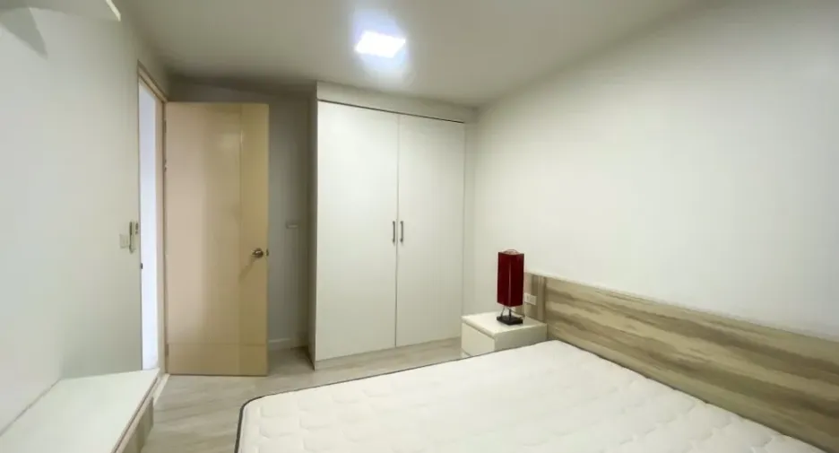For rent 1 bed condo in Bang Na, Bangkok