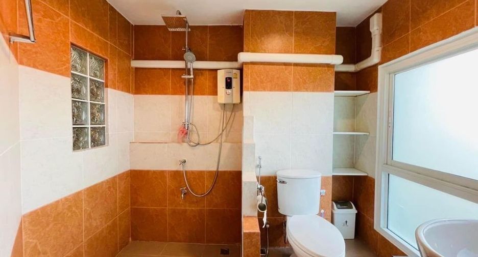 For sale and for rent 2 bedrooms condo in Mueang Chiang Mai, Chiang Mai