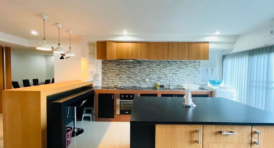 For sale and for rent 2 bedrooms condo in Mueang Chiang Mai, Chiang Mai