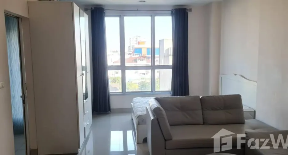 For rent studio condo in Huai Khwang, Bangkok
