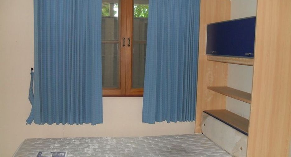 For sale 4 bedrooms house in Mueang Chiang Mai, Chiang Mai