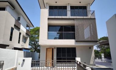 Casa en venta de 3 habitaciones en Prawet, Bangkok