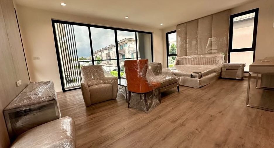 For sale 3 bedrooms house in Prawet, Bangkok