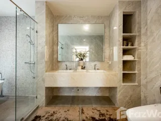 For sale 3 bedrooms townhouse in Yan Nawa, Bangkok