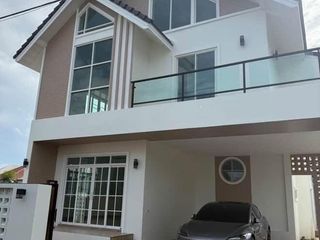 For Rent 4 Bedroom House In Mueang Chiang Mai